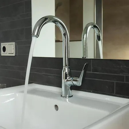 Ruebenkaempers דירה שמאלנברג